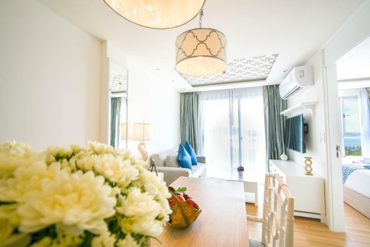 The Aristo Seaview
