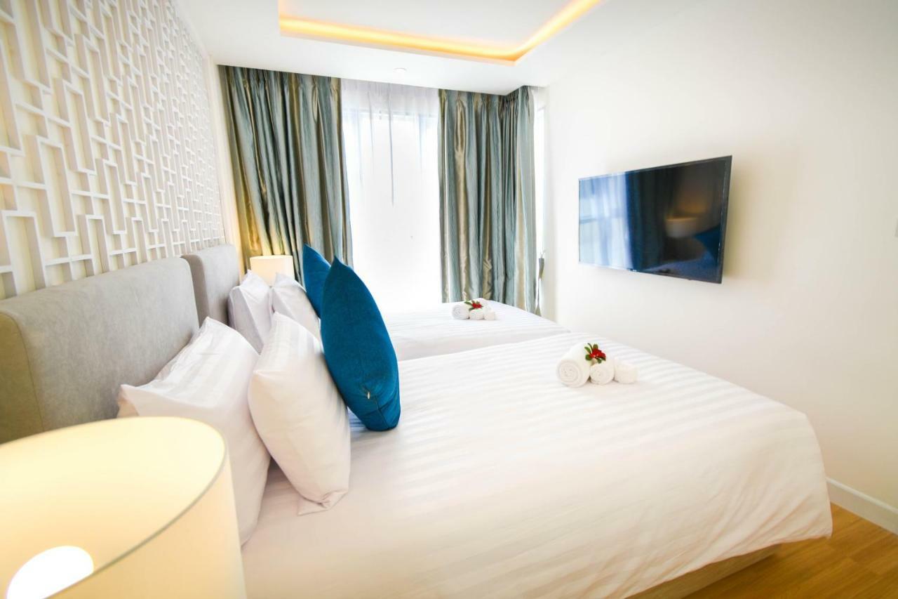 Hotel The Aristo Seaview 5*