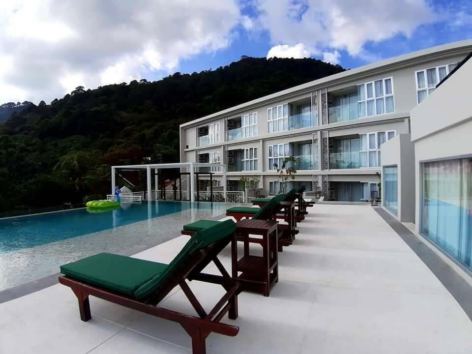 The Aristo Seaview