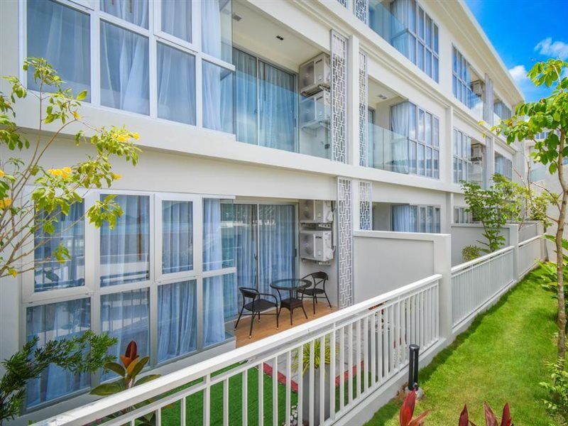 The Aristo Seaview Hotel 5*